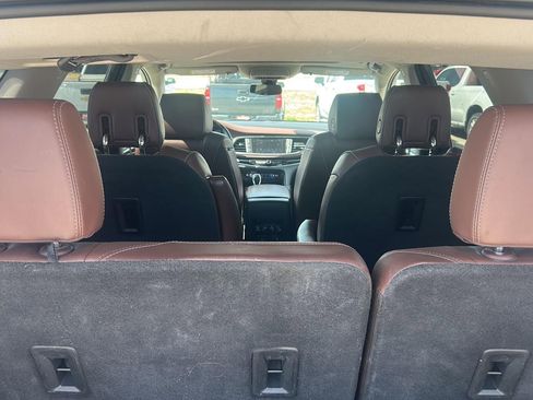Used 2018 Buick Enclave Avenir w/ Trailering Package AWD/4WD image 15