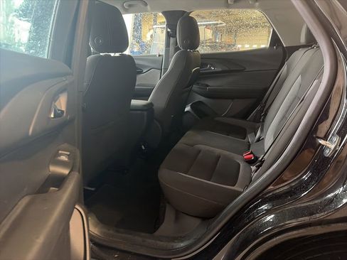 Used 2023 Chevrolet TrailBlazer LS image 10