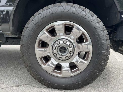 Used 2024 Ford F350 Lariat w/ Chrome Package AWD/4WD image 14