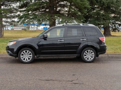 Used 2013 Subaru Forester 2.5X Touring w/ Rugged Pkg 1 image 3