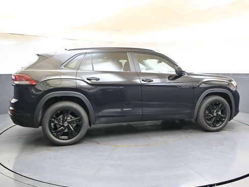 New 2026 Volkswagen Atlas Cross Sport SEL R-Line AWD/4WD image 6