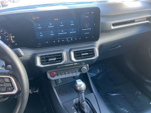 Used 2025 Ford Mustang GT Premium image 20