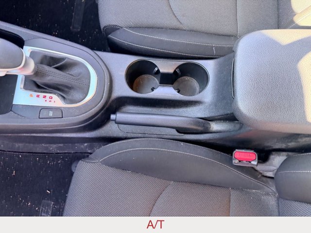 Used 2022 Kia Forte LXS w/ LXS Technology Package FWD image 17