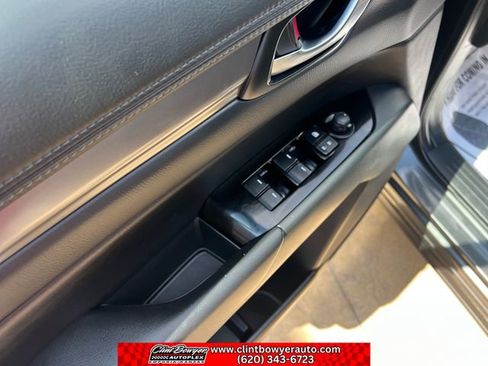 Used 2024 MAZDA CX-5 AWD 2.5 S w/ Select Package image 12