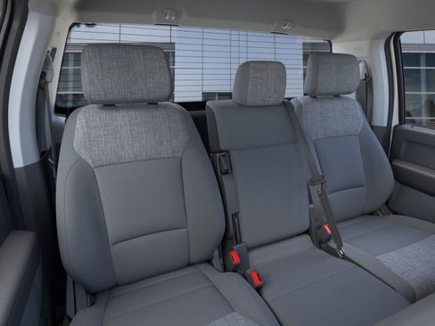 New 2025 Ford F250 XLT image 10