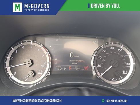 Used 2024 Toyota Highlander XLE image 19