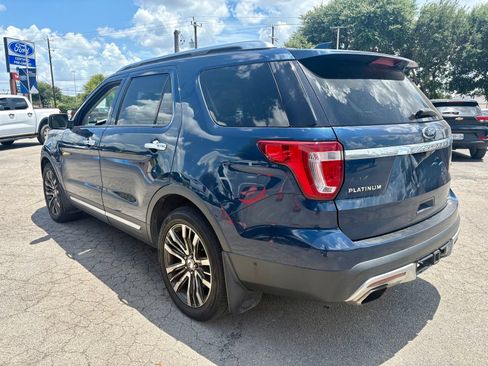 Used 2017 Ford Explorer Platinum AWD/4WD image 5
