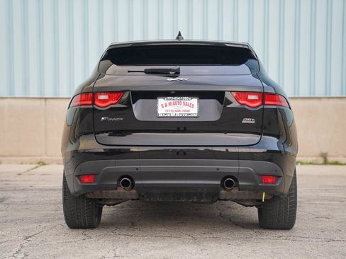 Used 2019 Jaguar F-PACE AWD/4WD image 14
