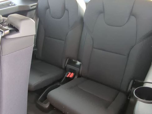 New 2026 Volvo XC90 B6 Plus w/ Protection Package Premier image 20
