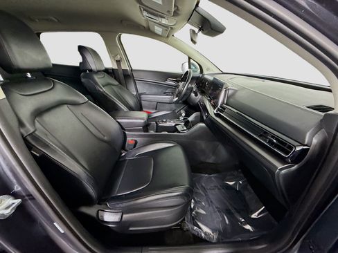 Used 2023 Kia Sportage EX image 29