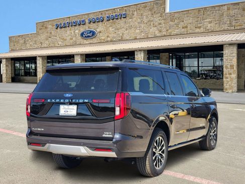 New 2025 Ford Expedition Max Platinum image 5