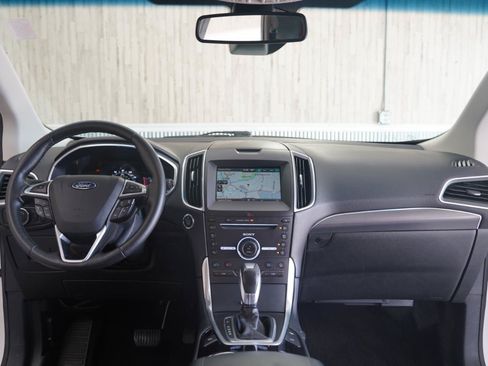 Used 2015 Ford Edge Titanium w/ Equipment Group 302A FWD image 17