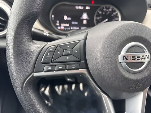 Used 2020 Nissan Versa SV image 13