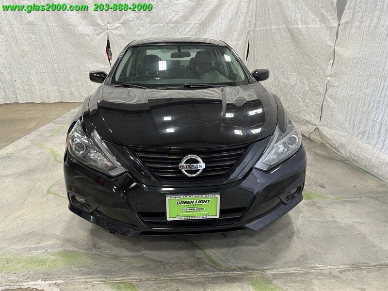 Used 2018 Nissan Altima 2.5 SR w/ SR Midnight Edition FWD image 19