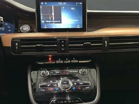Used 2021 Lincoln Corsair Reserve AWD/4WD image 14