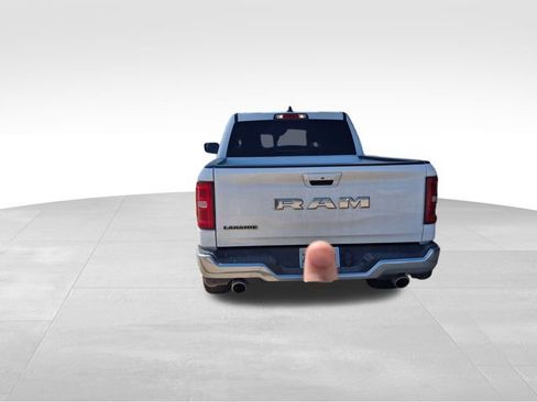 Used 2025 RAM 1500 Laramie image 5