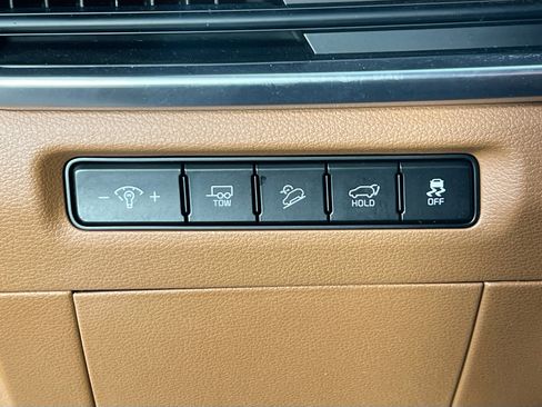 Used 2024 Kia Telluride SX X-Line AWD/4WD image 10
