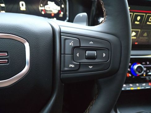 New 2026 GMC Sierra 1500 AT4 w/ Technology Package image 18