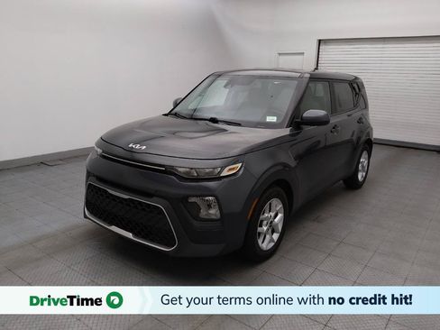 Used 2022 Kia Soul S FWD image 1