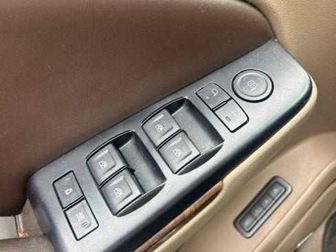 Used 2015 Chevrolet Suburban LT w/ Max Trailering Package RWD image 16