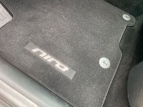 Used 2019 Kia Niro S Touring image 20