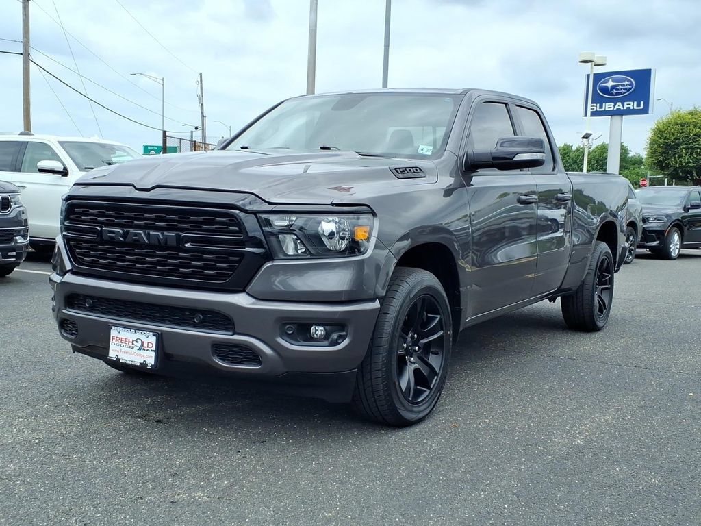 Used 2022 RAM 1500 Big Horn AWD/4WD image 3