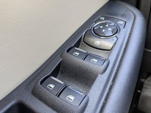 Certified 2022 Ford Edge SEL w/ Convenience Package image 21