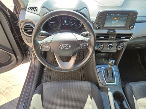 Used 2018 Hyundai Kona SEL image 7