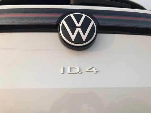 Used 2021 Volkswagen ID.4 Pro S w/ ID.4 Protection Package (IPT) image 86