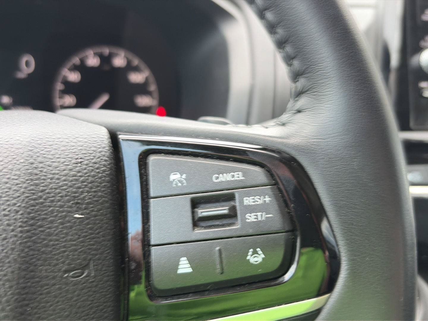 Used 2025 Honda Odyssey EX-L image 17