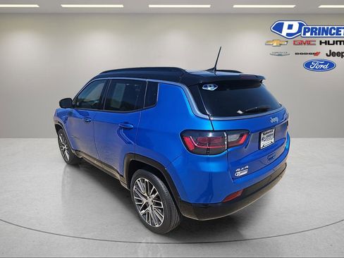 Used 2022 Jeep Compass Limited w/ Elite Group AWD/4WD image 5