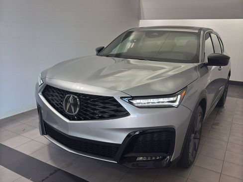 New 2026 Acura MDX A-Spec image 2