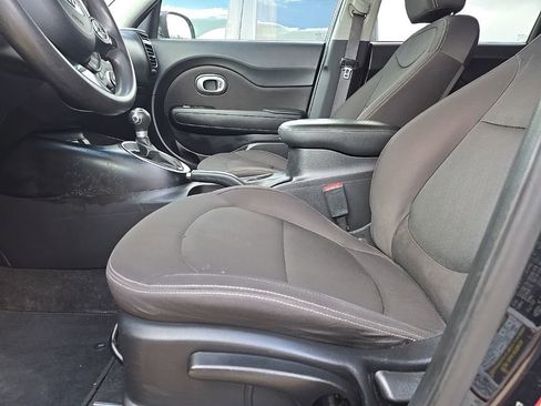 Used 2016 Kia Soul w/ Option Group 020 image 5