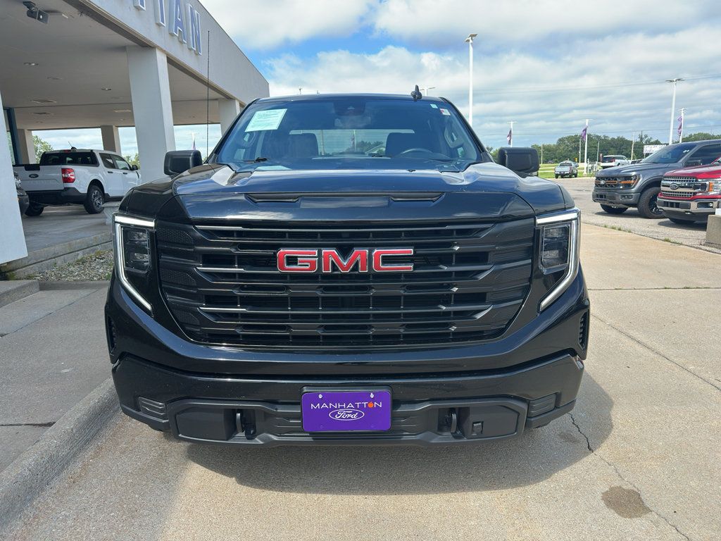 Used 2024 GMC Sierra 1500 Pro w/ Graphite Edition AWD/4WD image 2