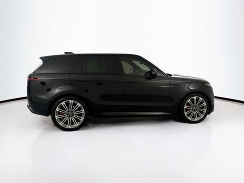 Certified 2024 Land Rover Range Rover Sport Dynamic SE AWD/4WD image 4