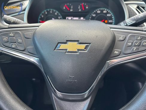 Used 2014 Chevrolet Impala LT w/ Convenience Package image 22