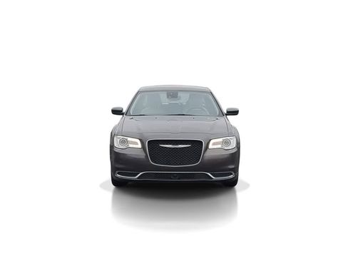 Certified 2023 Chrysler 300 Touring w/ Safetytec Plus Group RWD image 3
