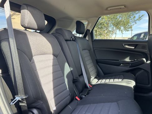 Used 2023 Ford Edge SE w/ Black Appearance Package image 15