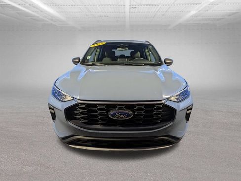 Used 2025 Ford Escape ST-Line FWD image 10