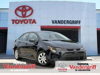 Used 2025 Toyota Corolla LE FWD video 1