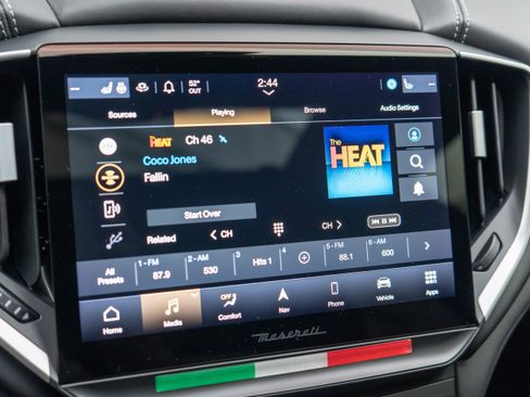 Used 2022 Maserati Ghibli Trofeo image 18