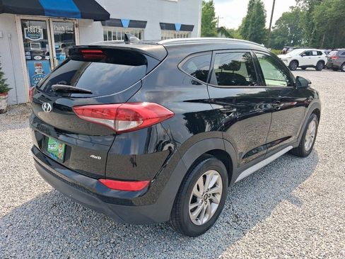 Used 2017 Hyundai Tucson SE Plus AWD/4WD image 5