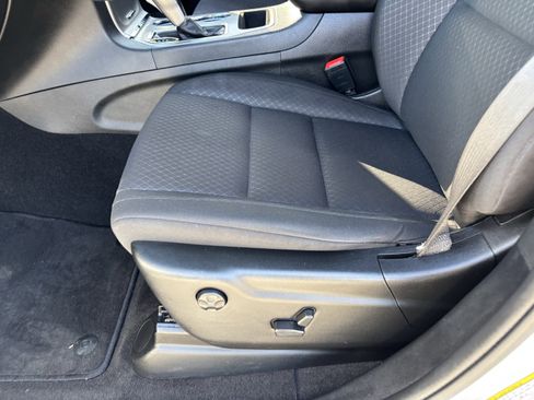 Used 2021 Jeep Grand Cherokee Laredo image 19