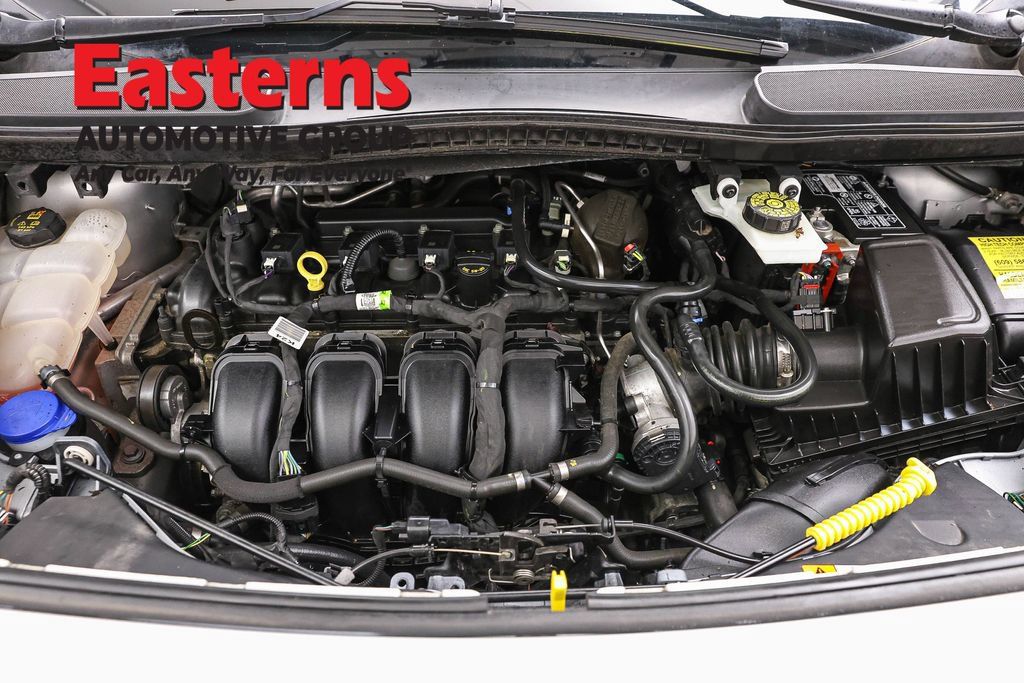 Used 2021 Ford Transit Connect XLT FWD image 7