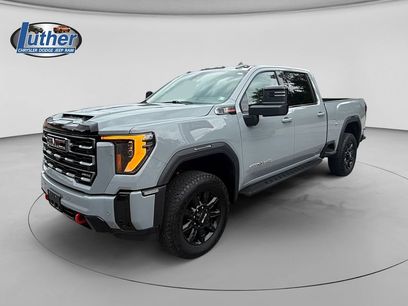 Used 2025 GMC Sierra 2500 AT4 w/ AT4 Premium Plus Package