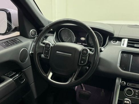 Used 2015 Land Rover Range Rover Sport HSE AWD/4WD image 32