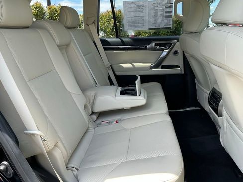 Certified 2023 Lexus GX 460 Luxury w/ Accessory Package AWD/4WD image 20