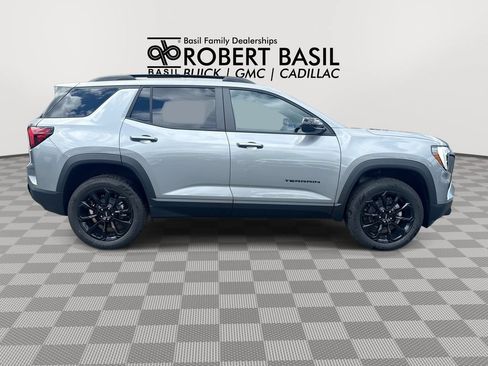 New 2027 GMC Terrain Elevation w/ Elevation Premium Package AWD/4WD image 9