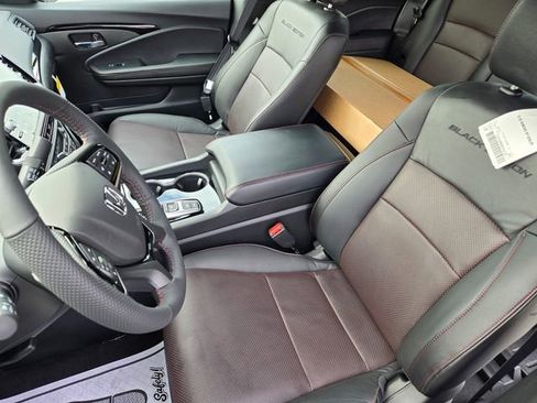 New 2026 Honda Ridgeline Black Edition image 23