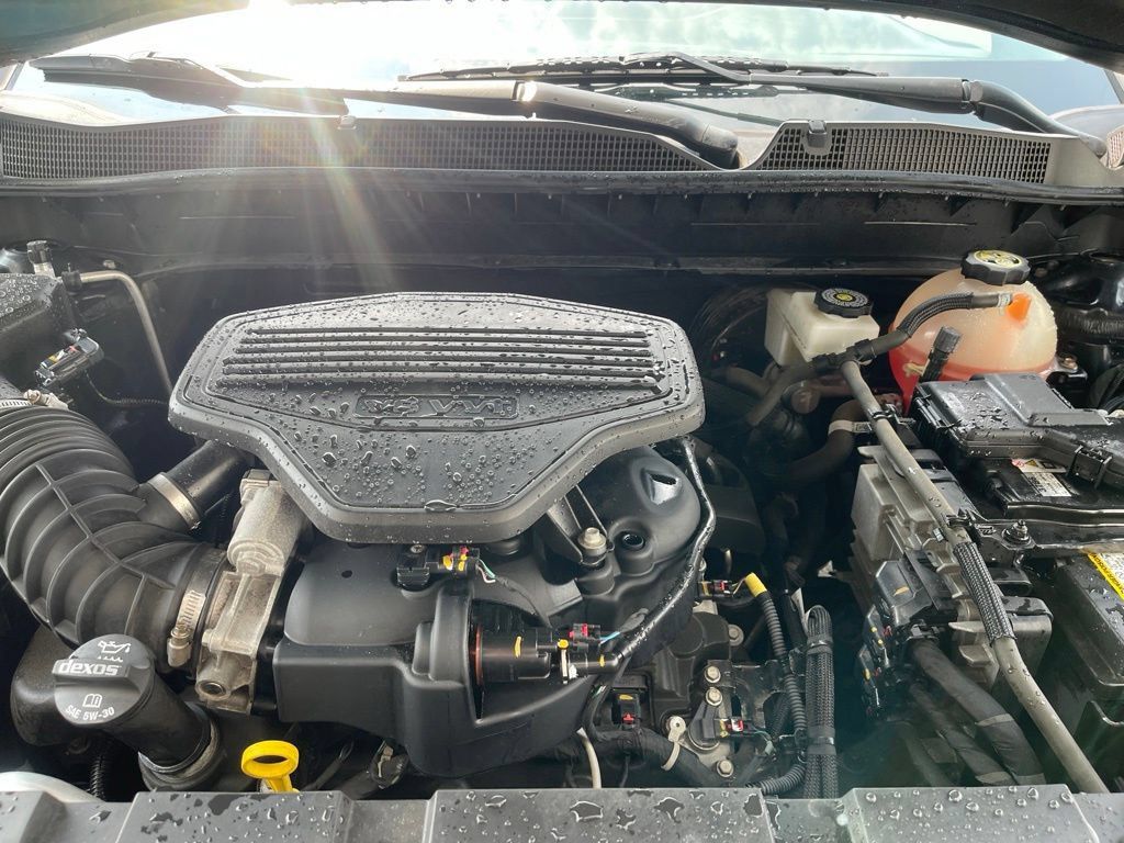 Used 2020 Chevrolet Blazer LT AWD/4WD image 24